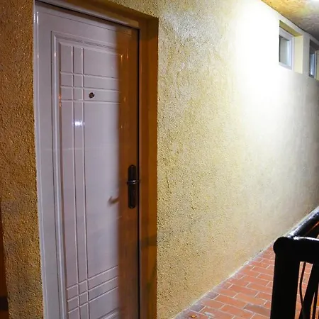 Tajna Apartamento Paraćin